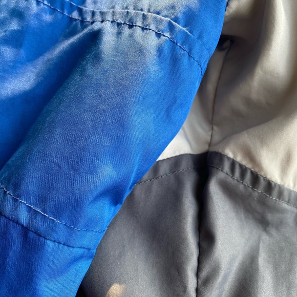 Oshkosh B’gosh fleece lined rain jacket 4T - Picture 7 of 13